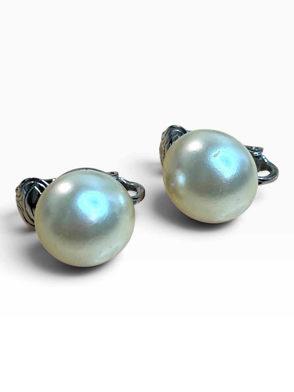Vintage Sarah Coventry Faux Pearl Clip On Earrings Dainty Classic
